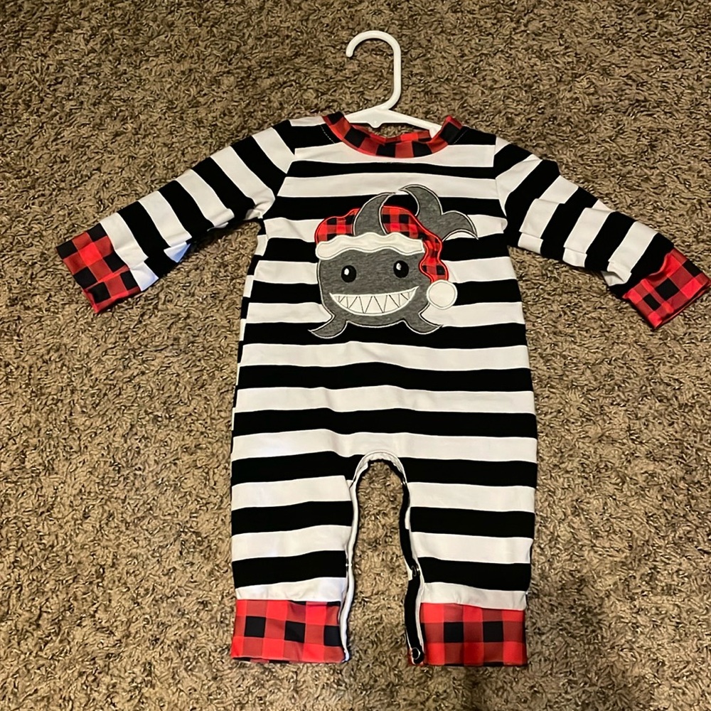 Baby Shark Christmas Outfit